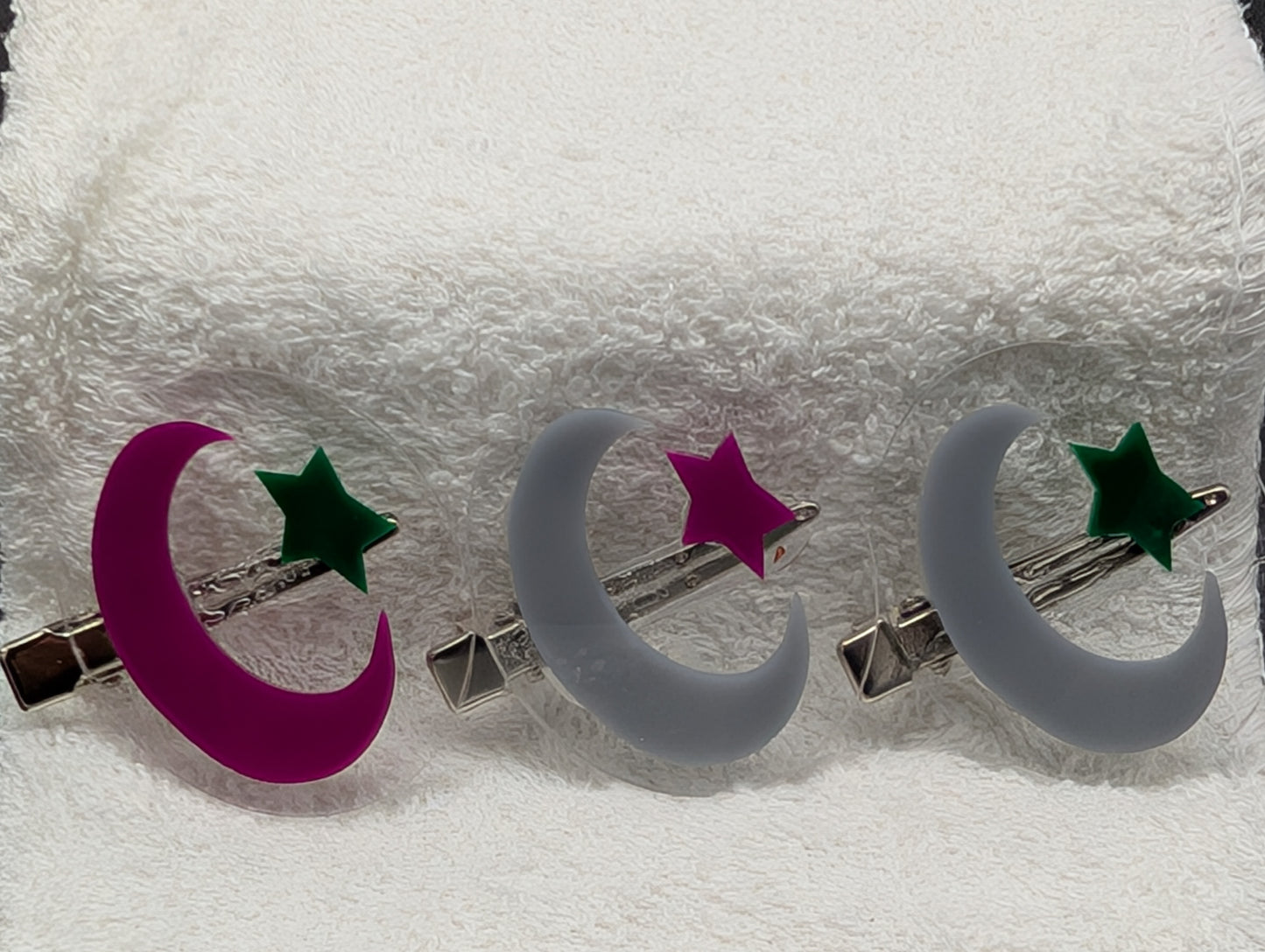 Aizawa Family Hair Clips